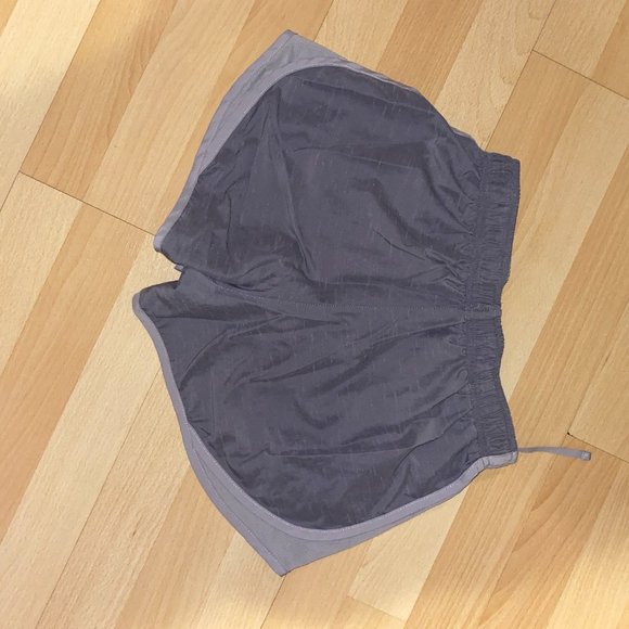 Womens Nike Shorts: Gray - Picture 2 of 4